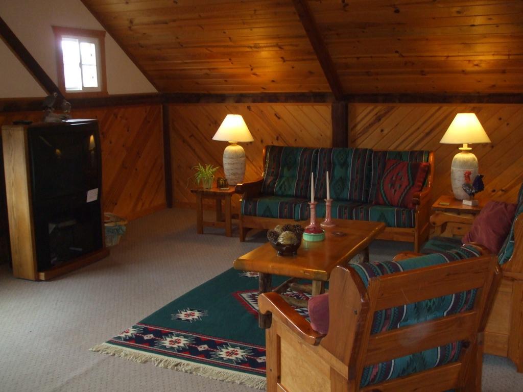 Hansen Guest Ranch Swan Valley Eksteriør bilde
